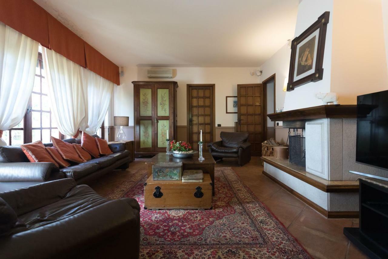Villa Gabriella - Mondello Buitenkant foto